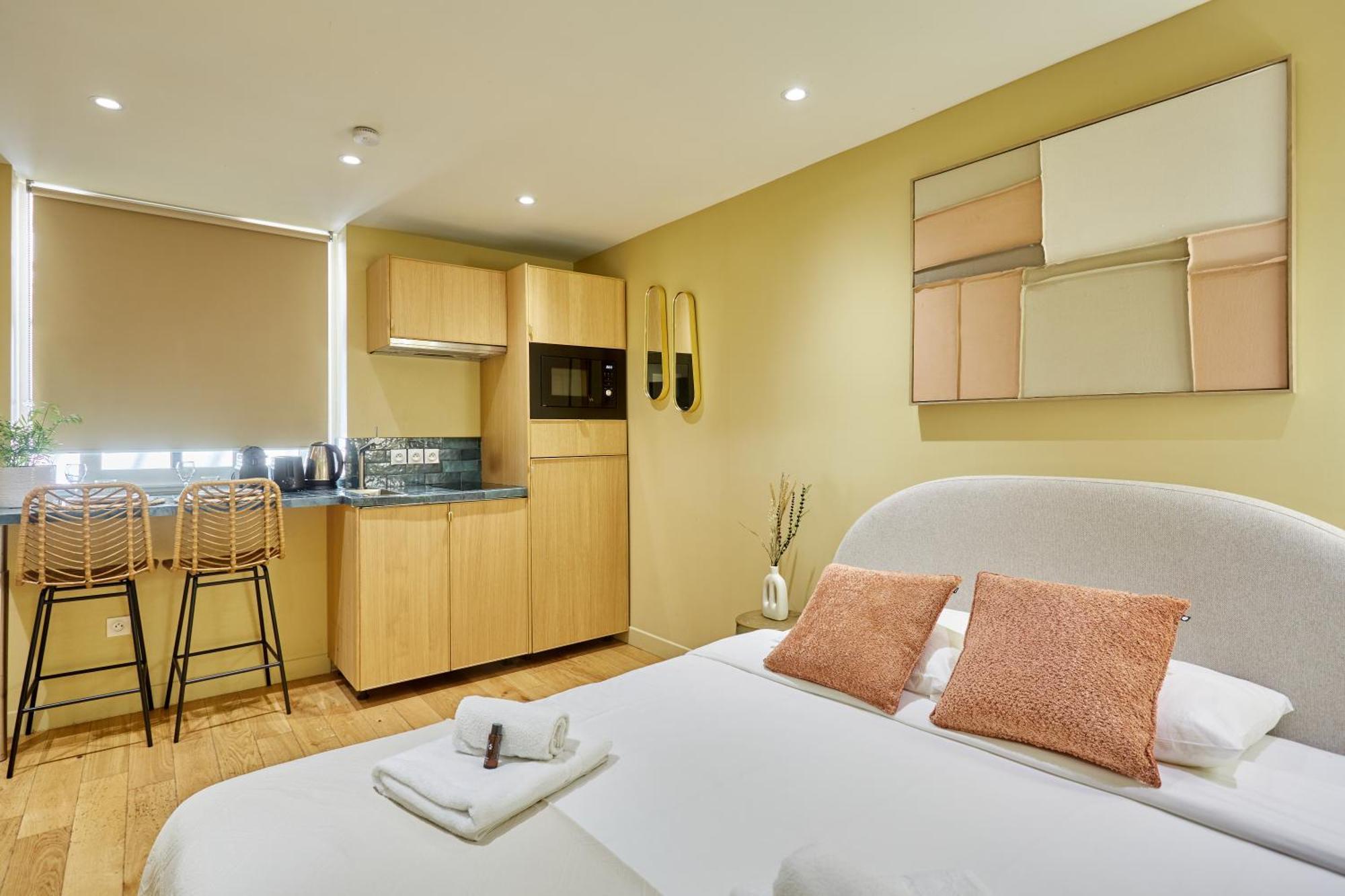 Centre De By Prestige *