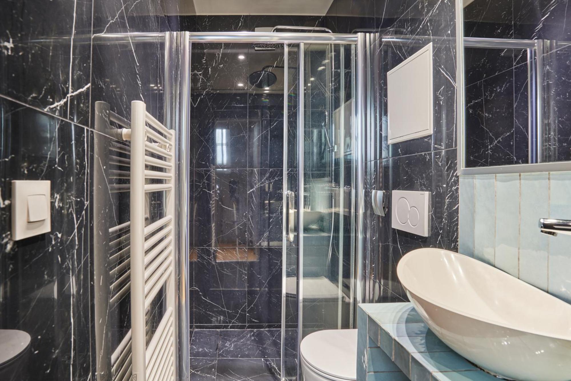 Apartment Centre De By Prestige *