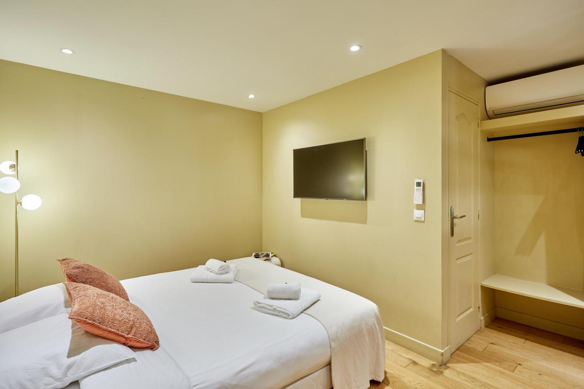 Centre De Paris-montorgueil Caire Appartement Paris